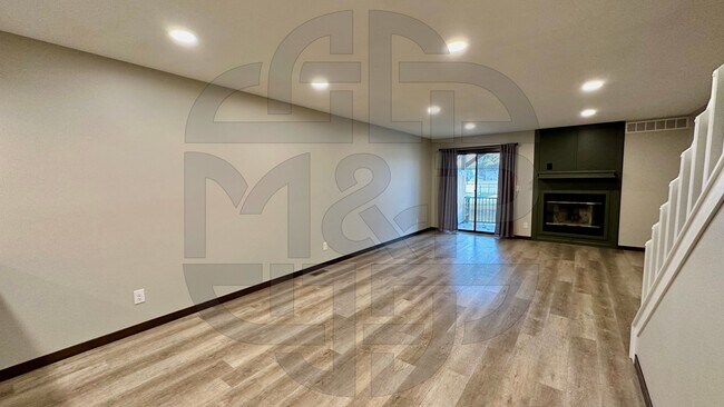 101 S Rock Rd in Derby, KS - Building Photo - Building Photo