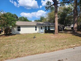 307 Lone Star Ln in Lindale, TX - Building Photo