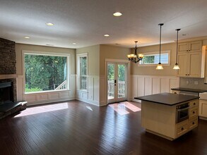 14786 Southeast Wind Song Place in Clackamas, OR - Building Photo - Building Photo