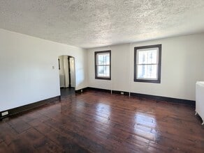 127 Center St in Danville, PA - Building Photo - Building Photo