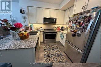 1050 Main St E in Milton, ON - Building Photo - Building Photo