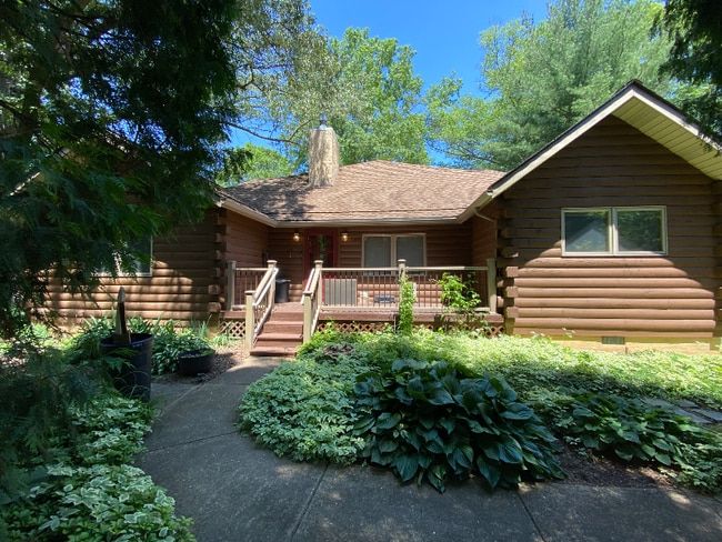 property at 2719 Duncan Rd