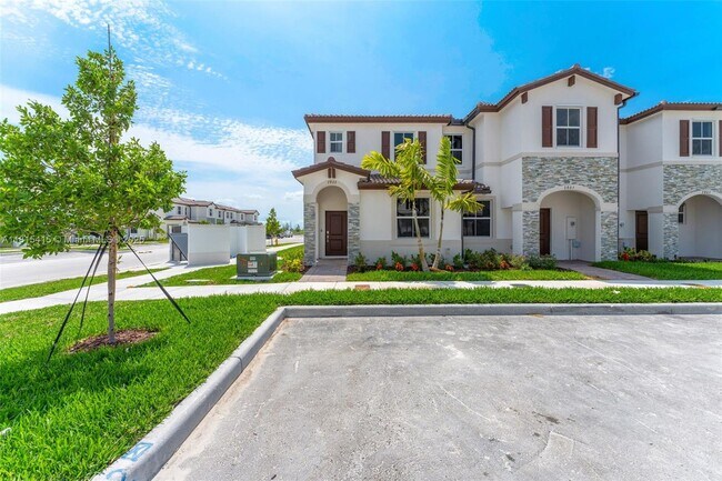 property at 2803 SE 26th Ave