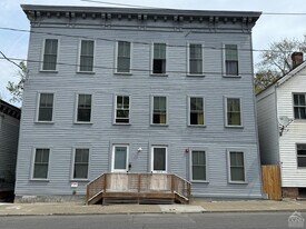 510-510 State St in Hudson, NY - Building Photo