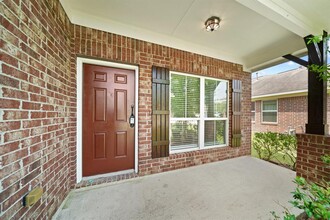 5226 Espuela Ln in Baytown, TX - Building Photo - Building Photo