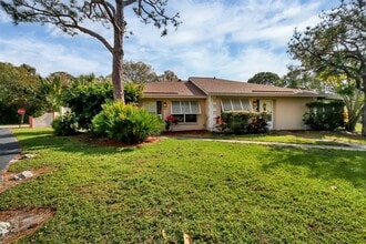 601 N Jefferson Ave, Unit 601 in Sarasota, FL - Foto de edificio - Building Photo