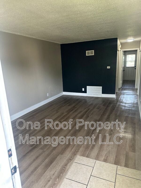 property at 2002 Chateau Dr