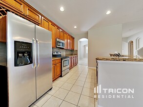 2318 123rd Terrace E in Parrish, FL - Building Photo - Building Photo