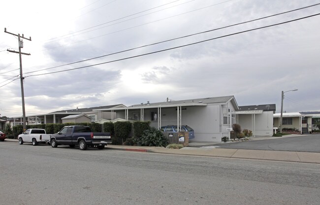 Seaside Mobile Estates in Seaside, CA - Foto de edificio - Building Photo