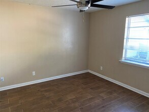 760 Cline St in Huntsville, TX - Building Photo - Building Photo