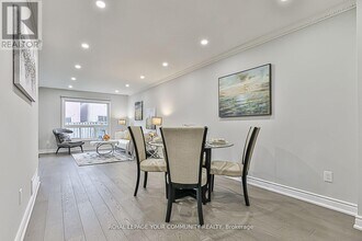 120 Chloe Crescent in Markham, ON - Building Photo - Building Photo