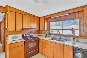 5364 Christiancy Ave in Port Orange, FL - Building Photo - Building Photo
