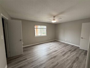 215 Peyton Pl SW in Atlanta, GA - Building Photo - Building Photo