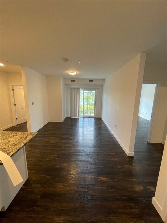 6 Needhams Lndg Rd in Lynn, MA - Foto de edificio - Building Photo