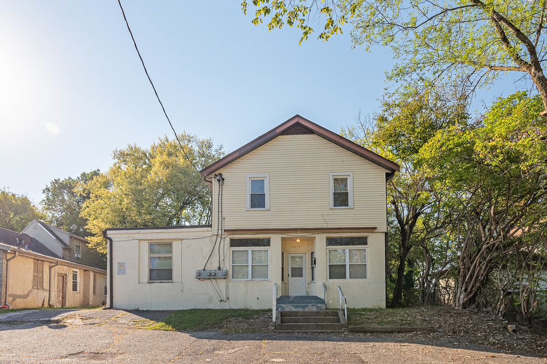 6503 Simpson Ave in Cincinnati, OH - Building Photo