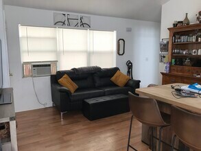 310 First St, Unit 2 in Gypsum, CO - Foto de edificio - Building Photo