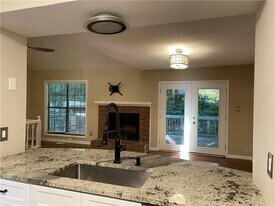 8020 Sand Wedge Cir in Kennesaw, GA - Building Photo