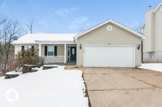 property at 10 Concord Dr