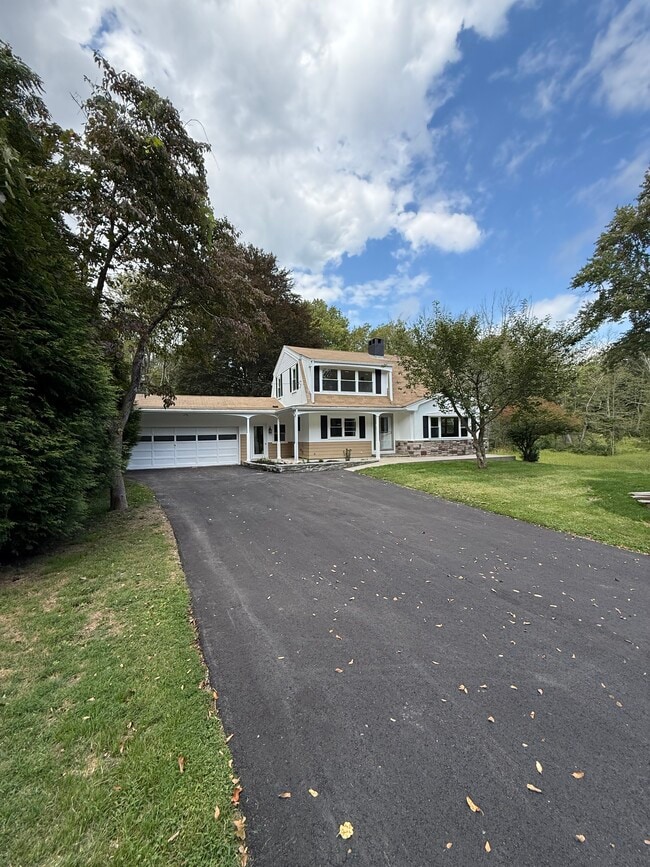 property at 62 Belfield Dr