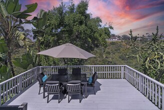 1072 Johnson Ave in San Diego, CA - Building Photo - Building Photo