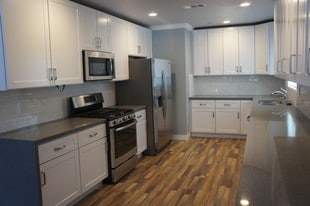 9063 Cattaraugus Ave in Los Angeles, CA - Building Photo