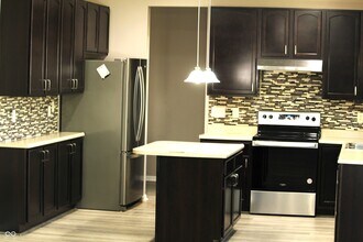 2244 McGregor Ct in Avon, IN - Building Photo - Building Photo