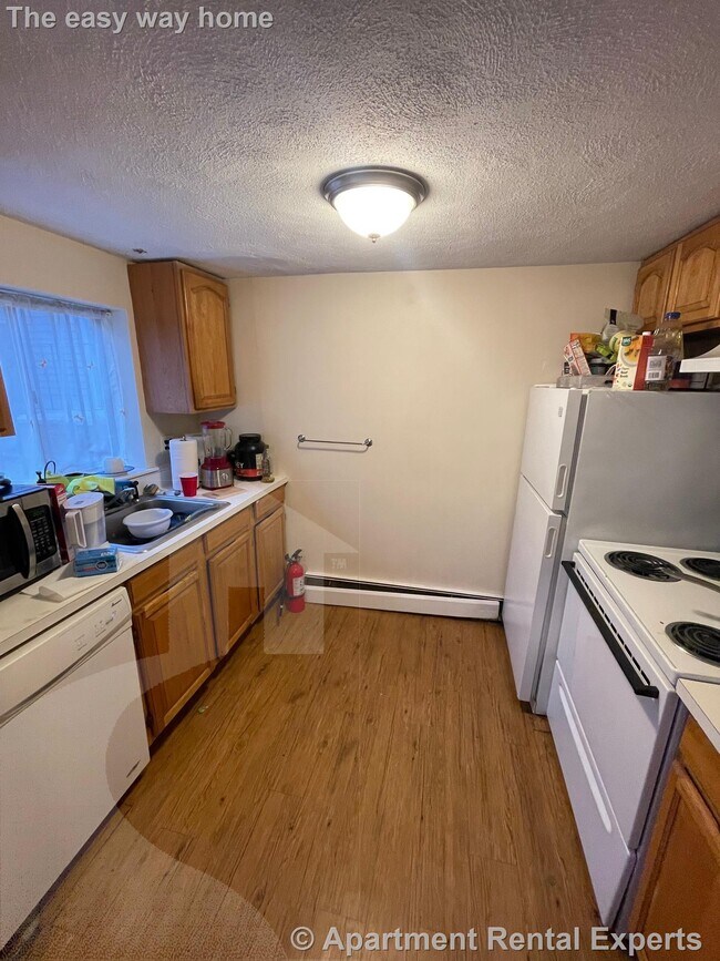 property at 9 Banks St