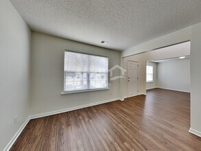 520 Dogwood Creek Pl in Fuquay Varina, NC - Building Photo - Building Photo