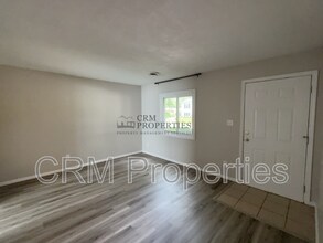 1010 Chippewa Ln in Kokomo, IN - Building Photo - Building Photo