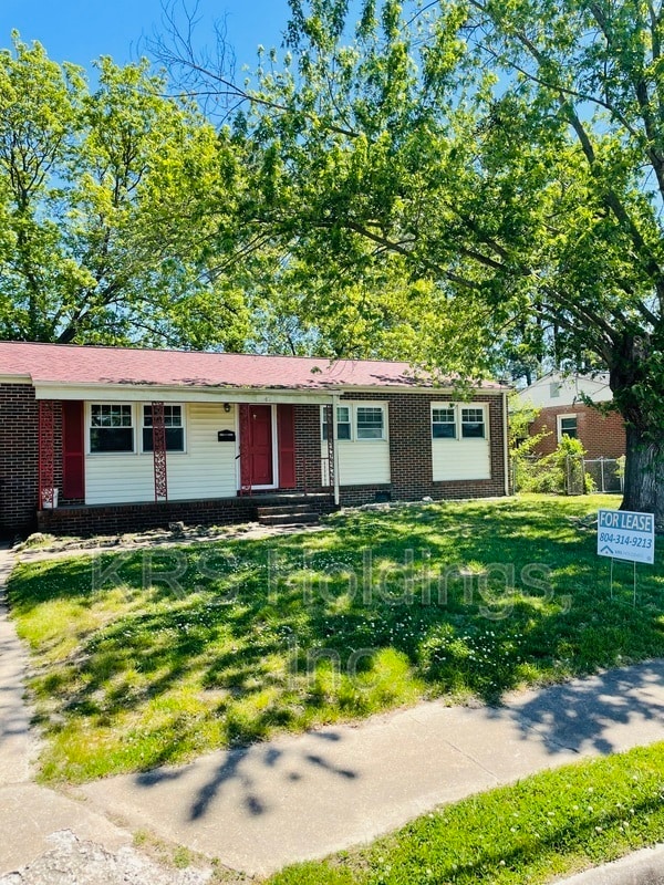 property at 42 Granger Dr