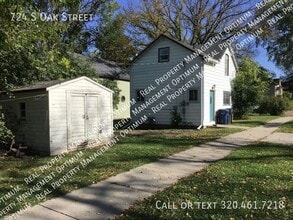 724 S Oak St in Fergus Falls, MN - Building Photo - Building Photo