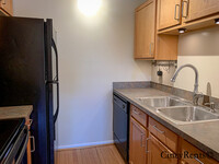 2126 Fulton Ave, Unit 6 photo'