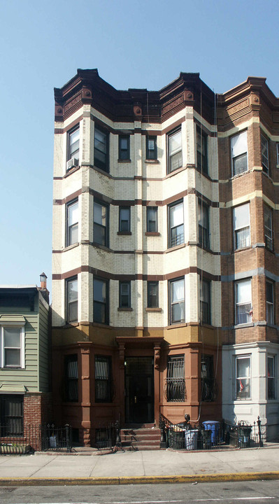 497 Dean St in Brooklyn, NY - Building Photo