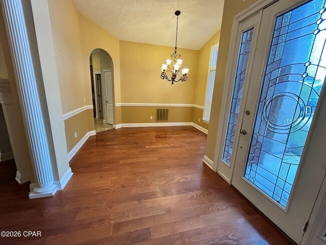 105 Lakeview Terrace in Lynn Haven, FL - Building Photo - Building Photo