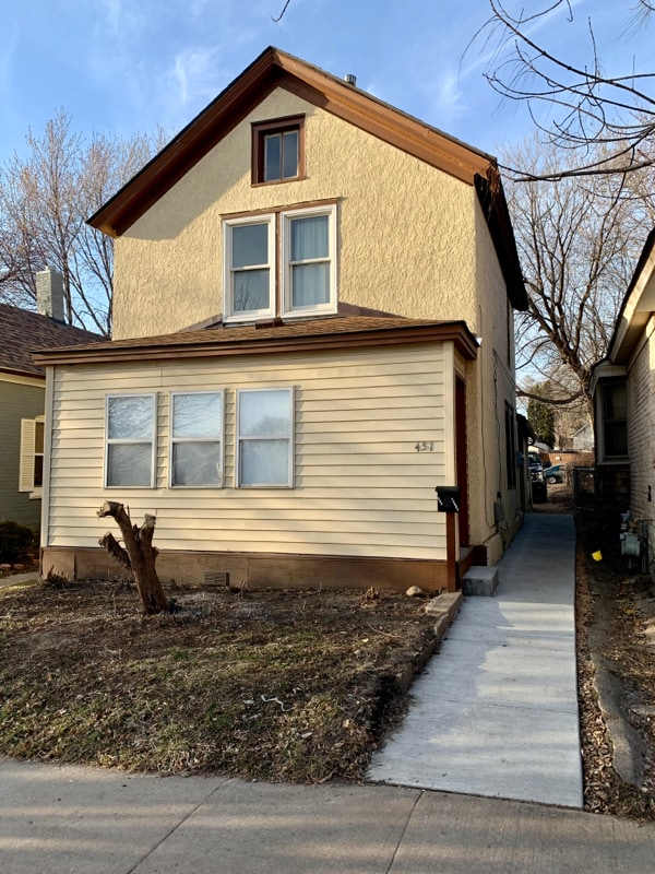 property at 451 Hatch Ave W