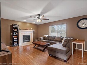 3759 Alida Ave in Rochester Hills, MI - Building Photo - Building Photo