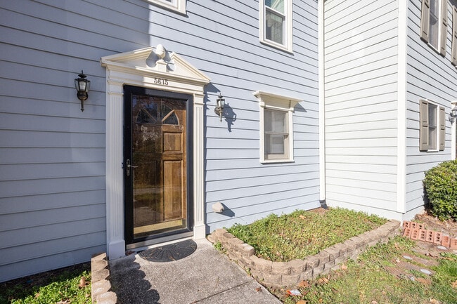 5615 Wispy Willow Ln in Raleigh, NC - Building Photo - Building Photo