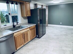 103 Virginia Manor Rd in Rochester, NY - Building Photo - Building Photo