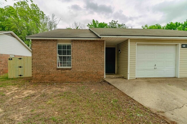1402 N Boxley Ave in Fayetteville, AR - Building Photo - Building Photo