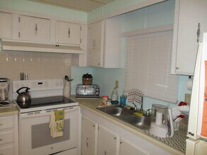 7915 SE Independence Ave in Hobe Sound, FL - Building Photo - Building Photo