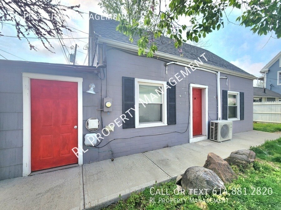 32 W Waterloo St Photo