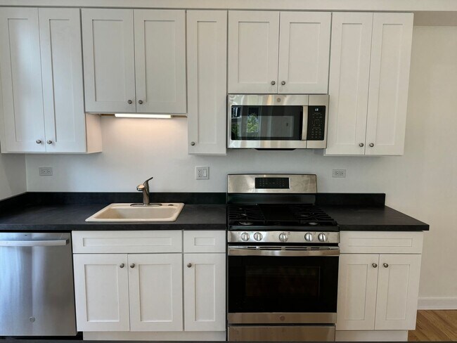 property at 1634 W 21st St
