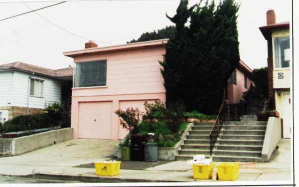 4530-4532 Penniman Ave in Oakland, CA - Building Photo - Building Photo