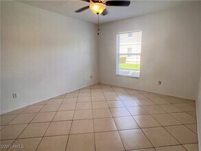 8235 Ibis Club Dr, Unit 302 in Naples, FL - Building Photo - Building Photo
