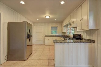 2739 Hickory Flat Hwy in Canton, GA - Building Photo - Building Photo