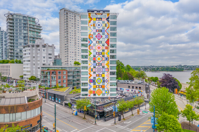 Muro in Vancouver, BC - Building Photo - Building Photo