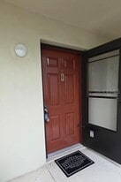 3300 Fox Chase Cir in Palm Harbor, FL - Building Photo