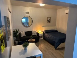 1822 NW 4th St in Miami, FL - Building Photo - Building Photo