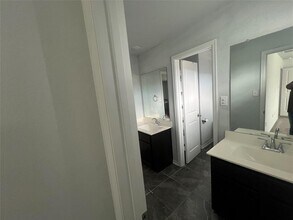 1153 Leadtree Loop in Mustang Ridge, TX - Building Photo - Building Photo