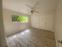 13556 Wyandotte St, Unit 2 in Van Nuys, CA - Building Photo - Building Photo